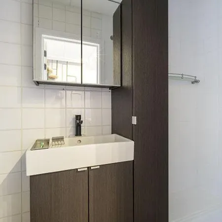 Apartment Cozy Duplex With Free Parking *